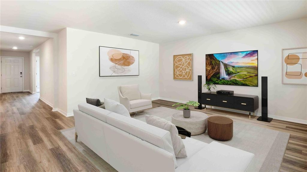 Image 9 of property listing at 18215 BEEHIVE TERRACE, Bradenton, FL 34211