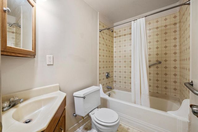 3112 Cannon Avenue, Klamath Falls, OR 97603