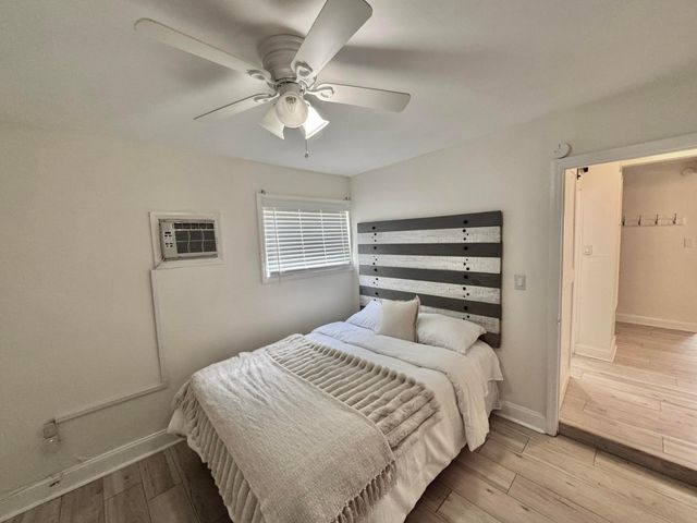 17 S D Street, Lake Worth Beach, FL 33460