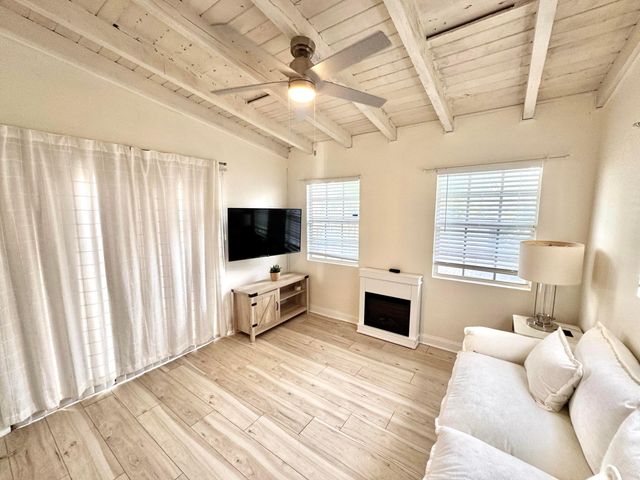 17 S D Street, Lake Worth Beach, FL 33460