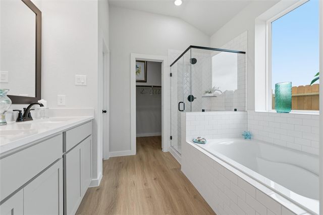8003 Alamo Court, Beasley, TX 77417