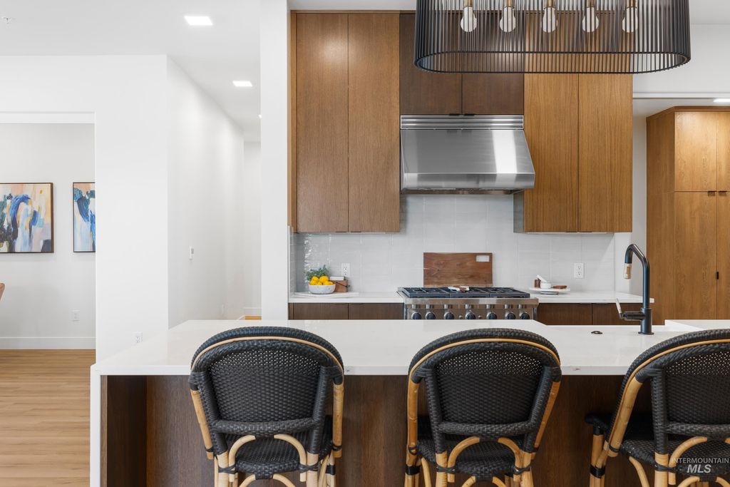 55 E State St 302, Eagle, ID 83616 photo 3