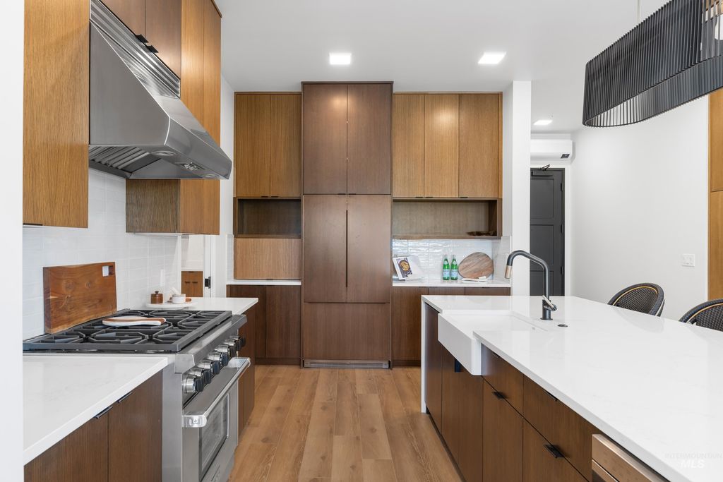 55 E State St 302, Eagle, ID 83616 photo 5