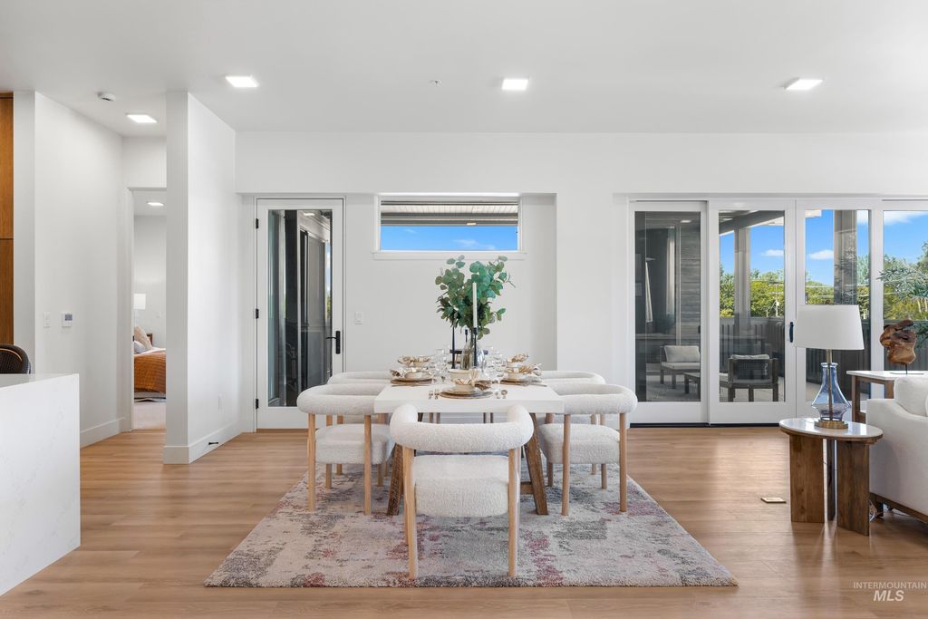 55 E State St 302, Eagle, ID 83616 photo 8