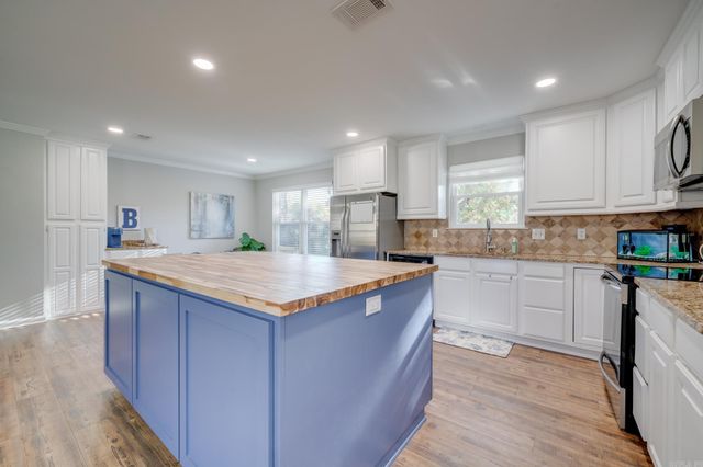 1504 War Eagle Drive, North Little Rock, AR 72116