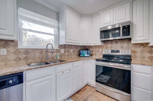 1504 War Eagle Drive, North Little Rock, AR 72116