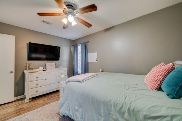 1504 War Eagle Drive, North Little Rock, AR 72116