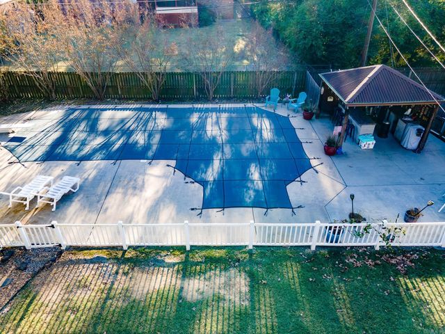 1504 War Eagle Drive, North Little Rock, AR 72116