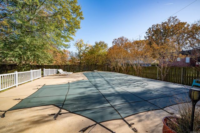 1504 War Eagle Drive, North Little Rock, AR 72116