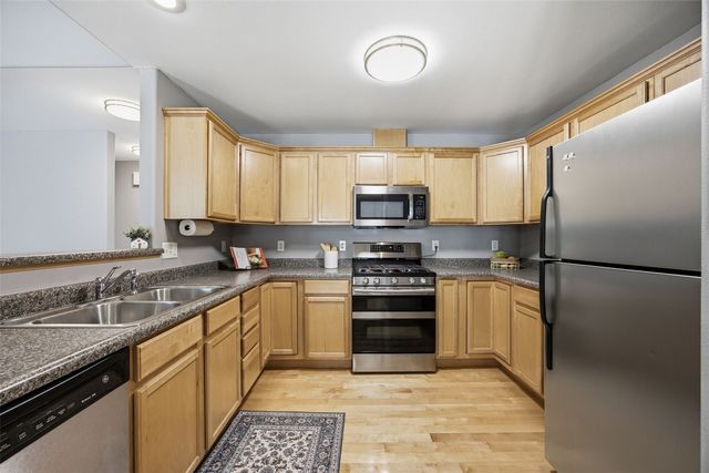 118 Broadmoor Lane, Iowa City, IA 52245