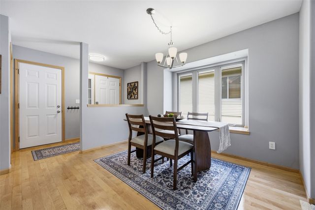 118 Broadmoor Lane, Iowa City, IA 52245