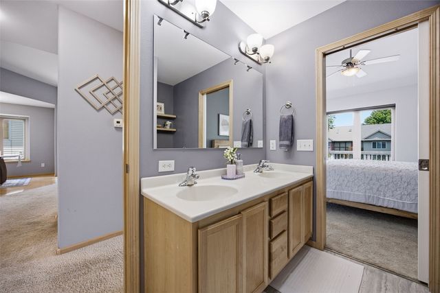 118 Broadmoor Lane, Iowa City, IA 52245