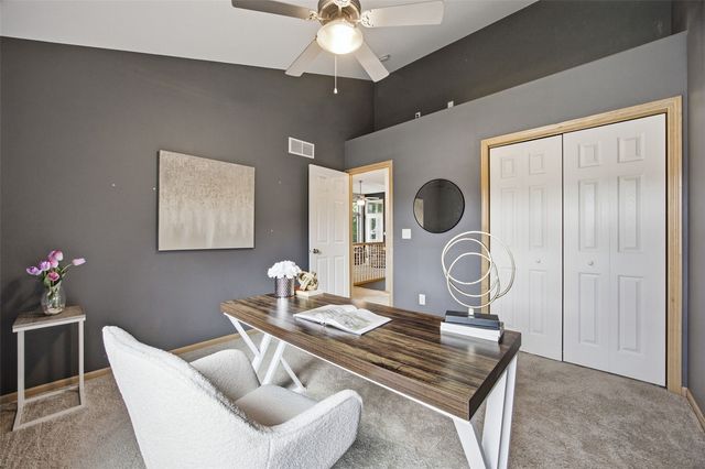 118 Broadmoor Lane, Iowa City, IA 52245