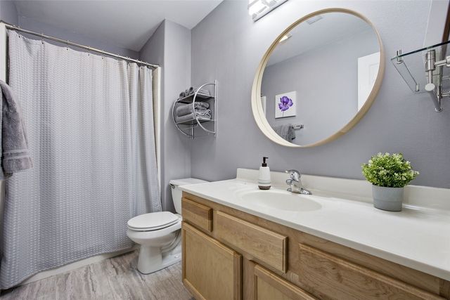 118 Broadmoor Lane, Iowa City, IA 52245