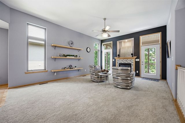 118 Broadmoor Lane, Iowa City, IA 52245