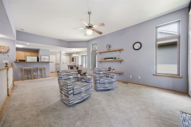 118 Broadmoor Lane, Iowa City, IA 52245