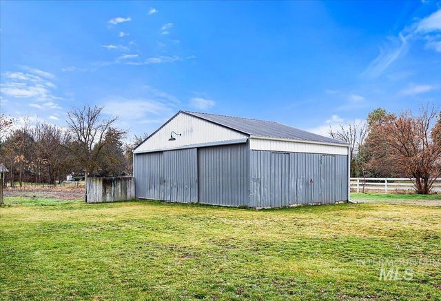 1184 Downing Dr, Eagle, ID 83616