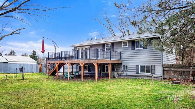 1184 Downing Dr, Eagle, ID 83616