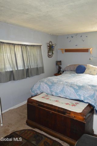 834 County Hwy 110, Broadalbin, NY 12025