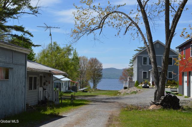 834 County Hwy 110, Broadalbin, NY 12025