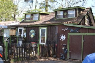 834 County Hwy 110, Broadalbin, NY 12025