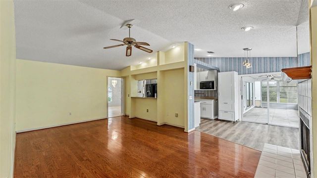 549 PENINSULAR DRIVE, Lakeland, FL 33813