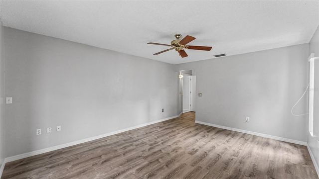 549 PENINSULAR DRIVE, Lakeland, FL 33813