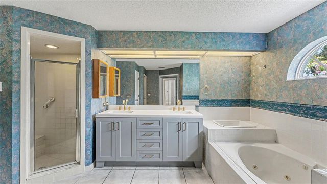 549 PENINSULAR DRIVE, Lakeland, FL 33813