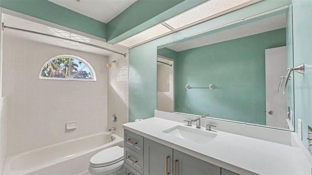 549 PENINSULAR DRIVE, Lakeland, FL 33813