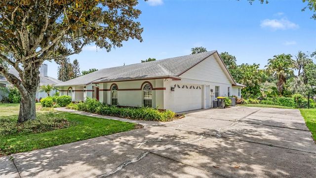 549 PENINSULAR DRIVE, Lakeland, FL 33813