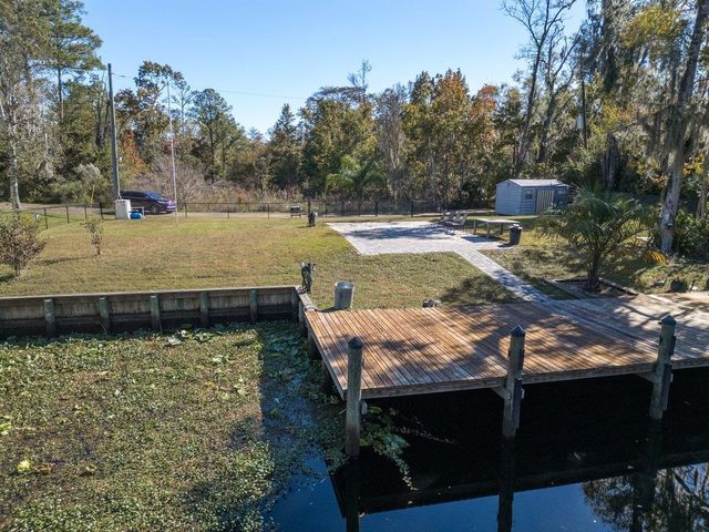 5079 Hide-A-Way Dr, Jacksonville, FL 32258