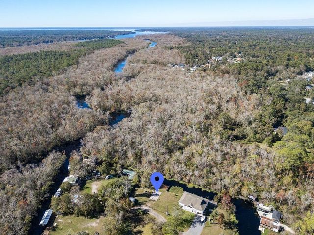 5079 Hide-A-Way Dr, Jacksonville, FL 32258