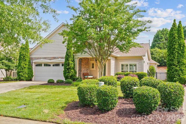 159 Brawley Point Circle, Mooresville, NC 28117