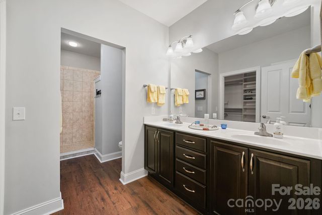 159 Brawley Point Circle, Mooresville, NC 28117