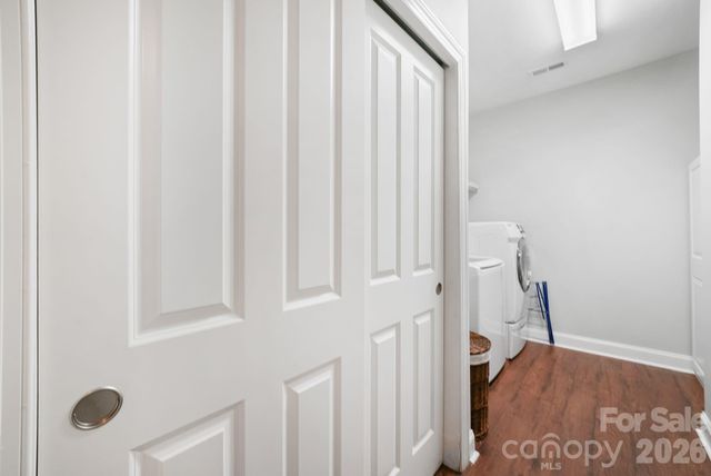 159 Brawley Point Circle, Mooresville, NC 28117