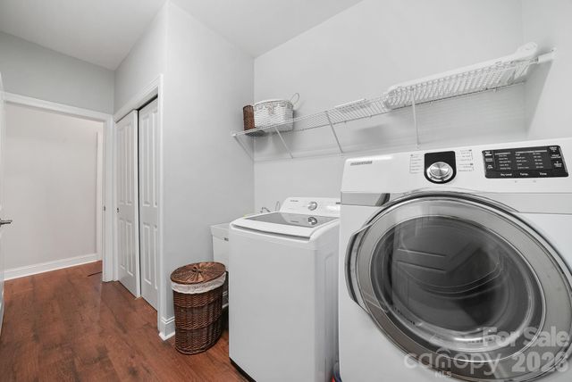 159 Brawley Point Circle, Mooresville, NC 28117