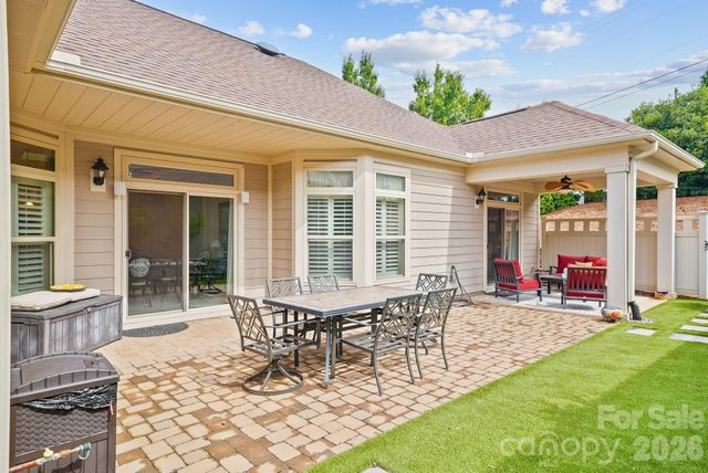 159 Brawley Point Circle, Mooresville, NC 28117