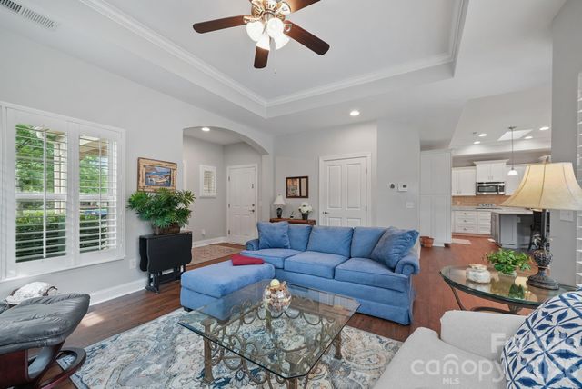 159 Brawley Point Circle, Mooresville, NC 28117