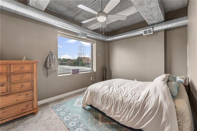 2940 Baltimore Avenue 1201, Kansas City, MO 64108