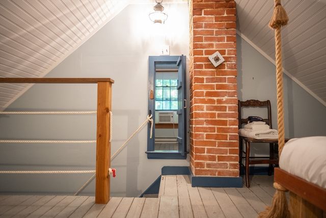 1825 Main St, Barnstable, MA 02668