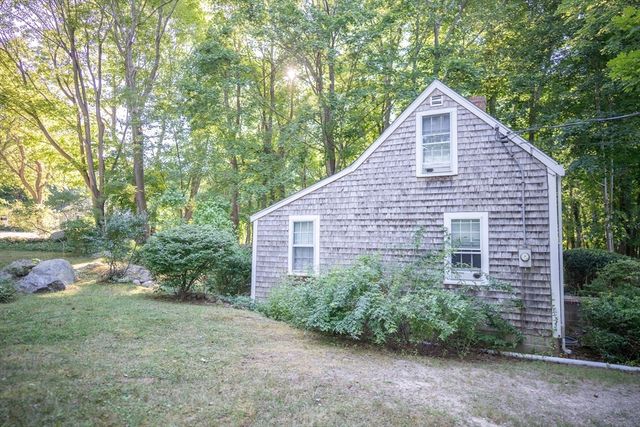 1825 Main St, Barnstable, MA 02668