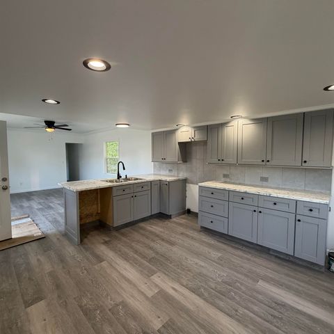 25 Riverview Drive, Rochester, NH 03867
