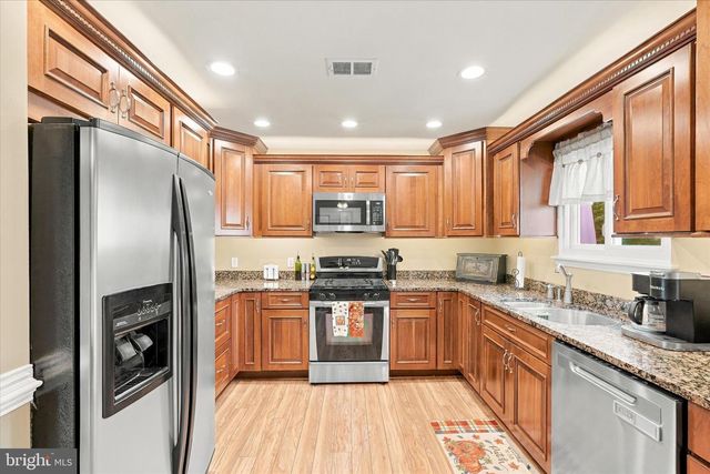 747 CLUBHOUSE DR, Forked River, NJ 08731