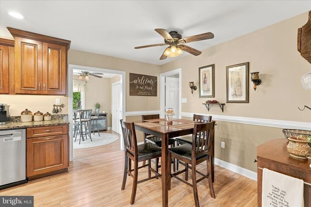 747 CLUBHOUSE DR, Forked River, NJ 08731