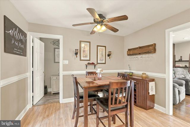 747 CLUBHOUSE DR, Forked River, NJ 08731