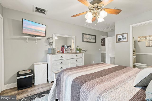 747 CLUBHOUSE DR, Forked River, NJ 08731