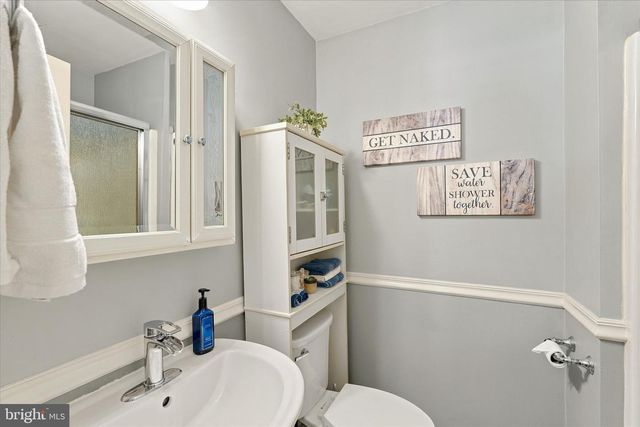 747 CLUBHOUSE DR, Forked River, NJ 08731