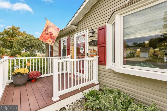 747 CLUBHOUSE DR, Forked River, NJ 08731