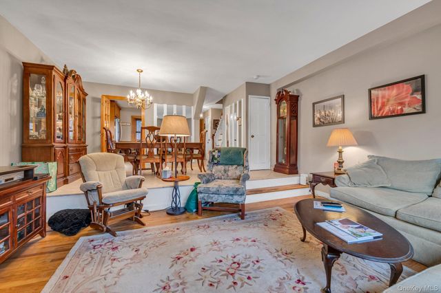 1019 Vincent Avenue, Bronx, NY 10465