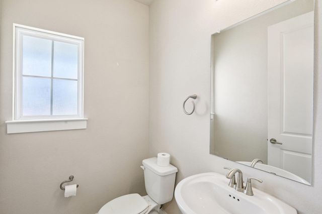 232 Wild Sage LN, Liberty Hill, TX 78642